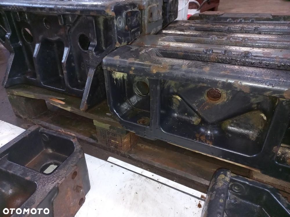 Części nosek,balast,zaczep,obciążnik, tuz,odważnik,masa valtra,deutz,renault,massey,WTB 0587,TB 0587,041008,TB 0564,ford,new holland. - 10