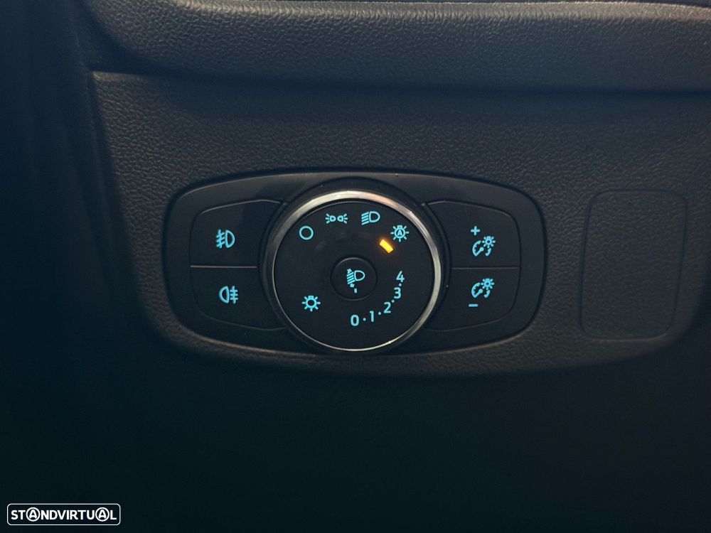 Ford Focus 1.0 EcoBoost MHEV ST-Line - 22