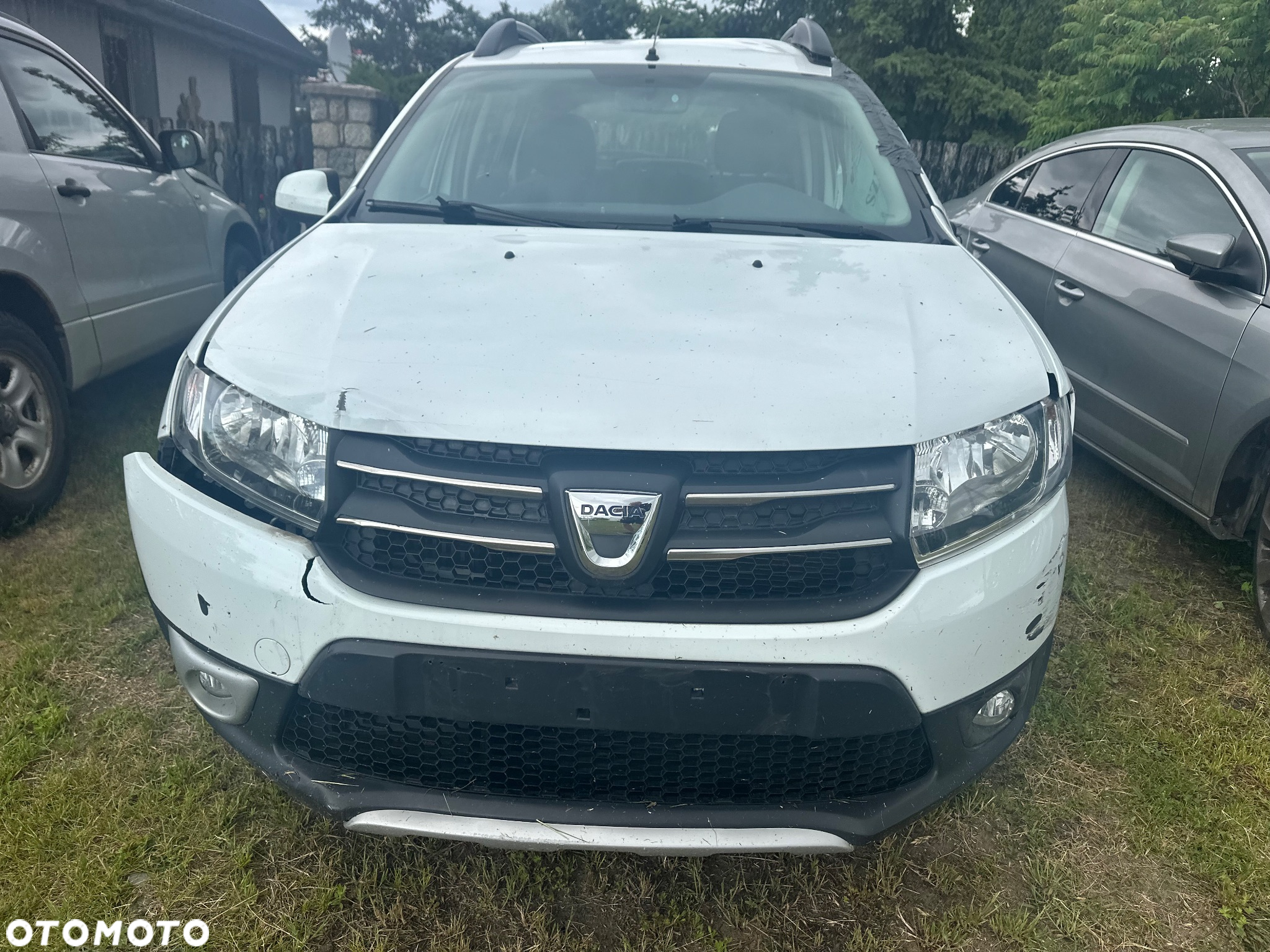 Dacia Sandero Stepway 0.9 TCe Laureate S&S EU6 - 4
