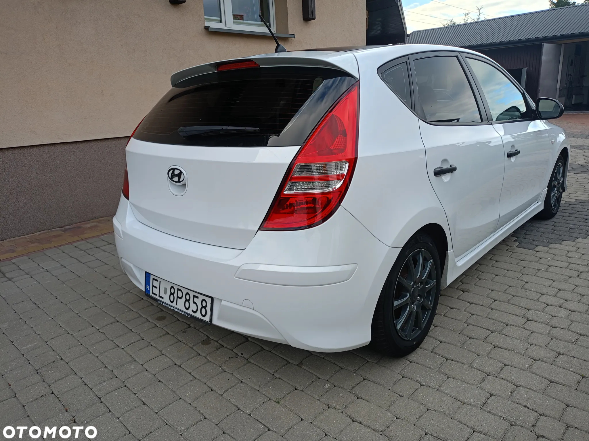 Hyundai i30 1.4 FIFA WM Edition - 4