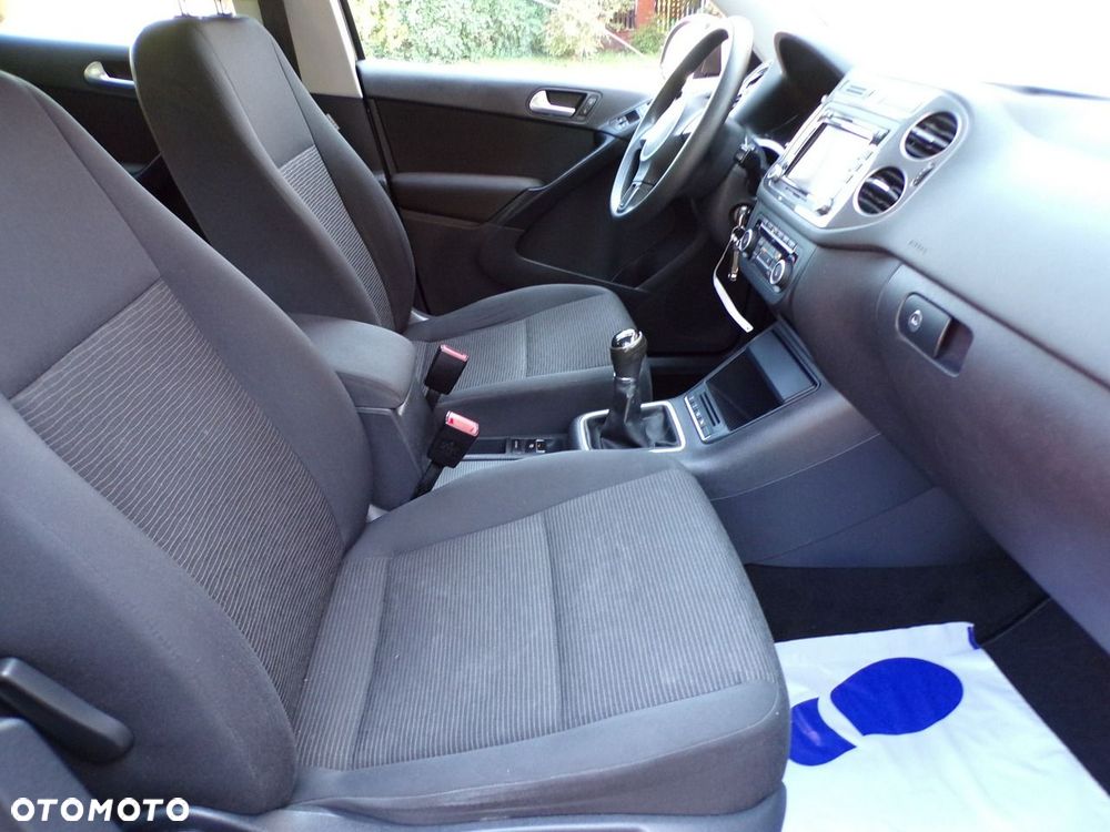 Volkswagen Tiguan - 25