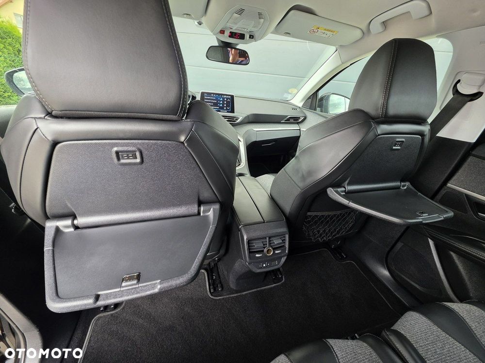 Peugeot 5008 - 14