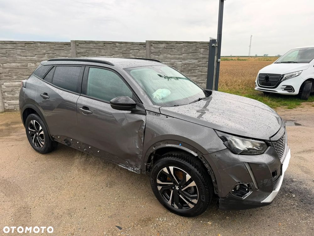 Peugeot 2008 PureTech 130 Allure - 39