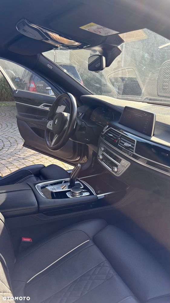 BMW Seria 7 750d xDrive sport - 13