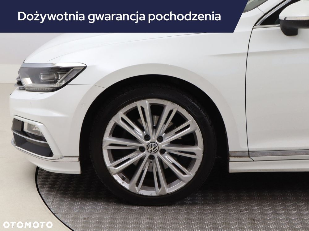 Volkswagen Passat Variant - 17