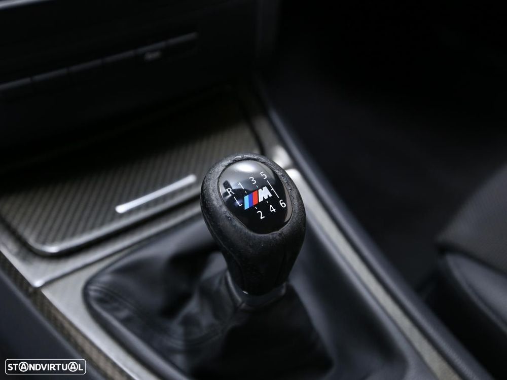 BMW 123 d Coupe - 16