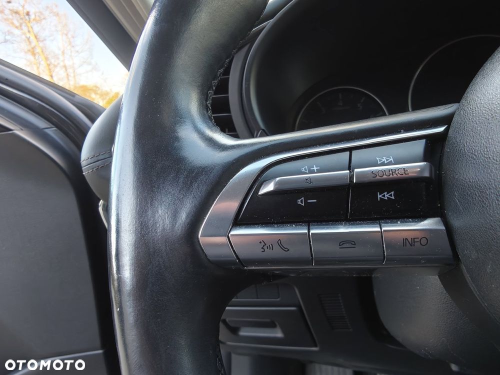 Mazda 3 e-SKYACTIV-G 122 M HYBRID EXCLUSIVE-LINE - 21