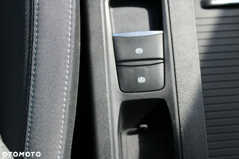 Ford Focus - 28