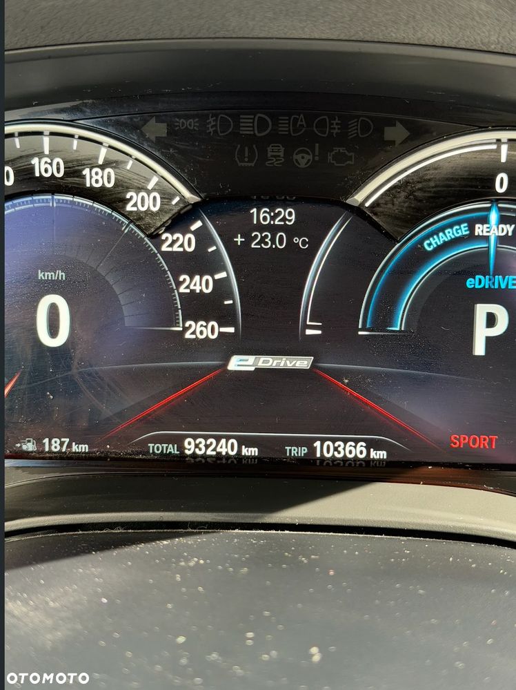 BMW Seria 5 530e iPerformance GPF - 11