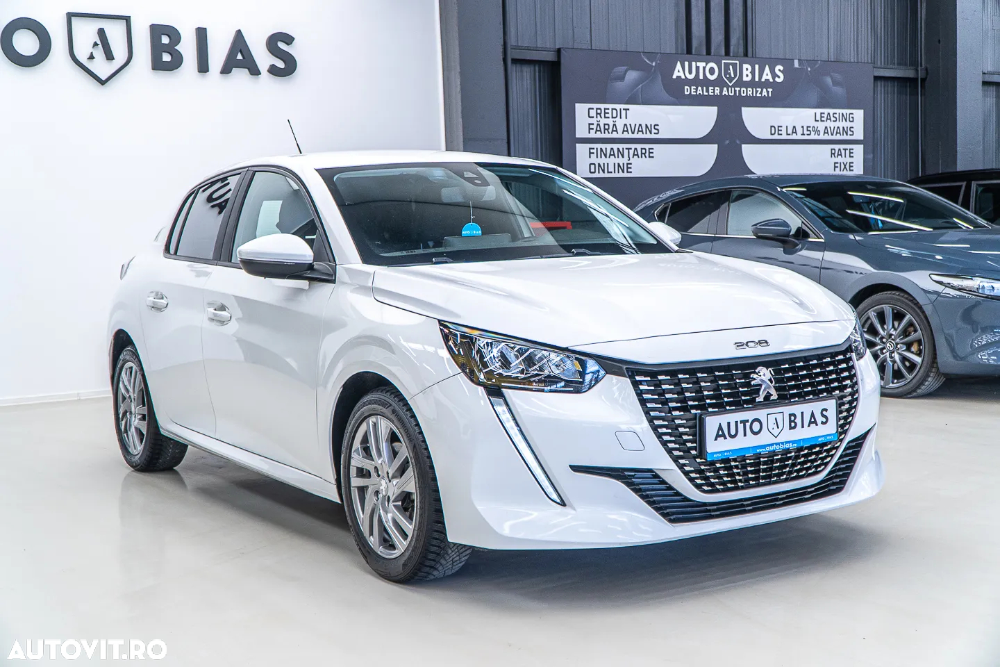 Peugeot 208 PureTech 75 Allure Pack - 4