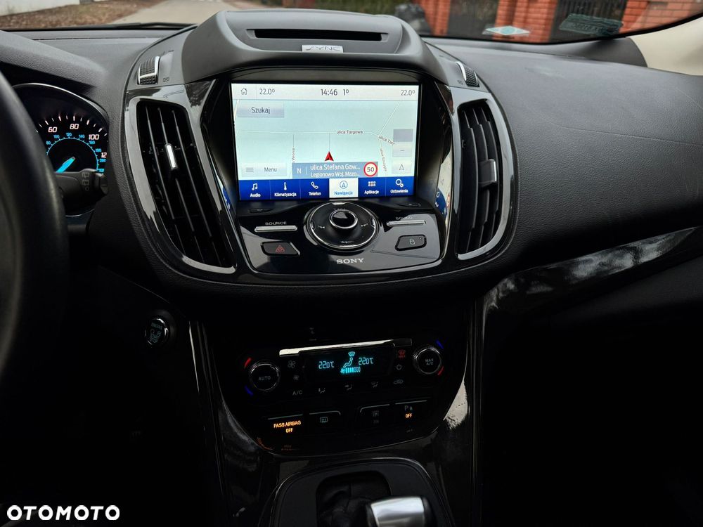 Ford Escape 2.0 EcoBoost AWD Titanium - 21