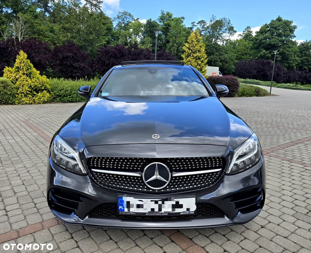 Mercedes-Benz Klasa C 300 4MATIC 9G-TRONIC - 25