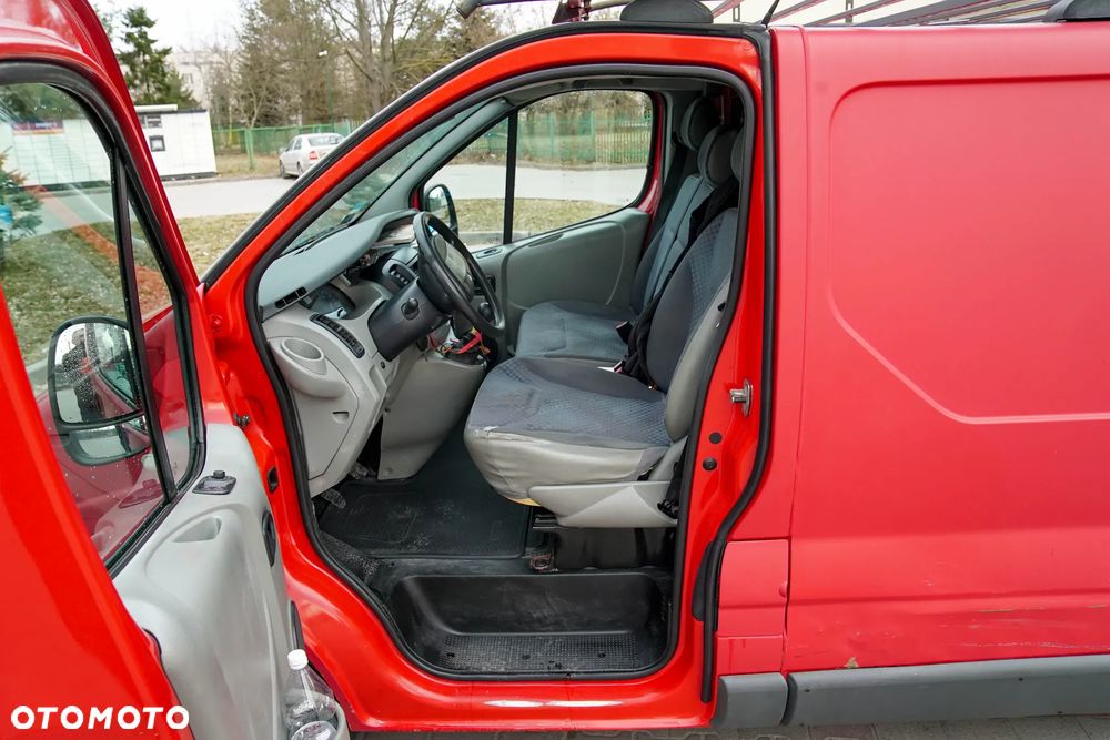 Renault Trafic - 10