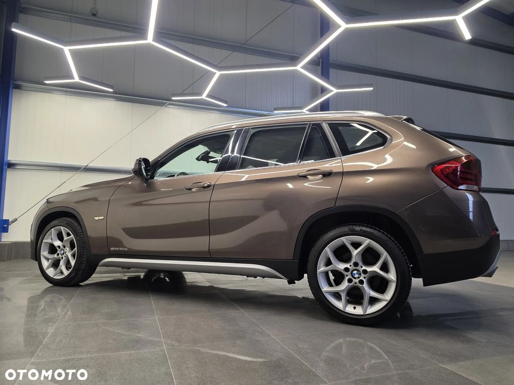 BMW X1 sDrive20d - 13