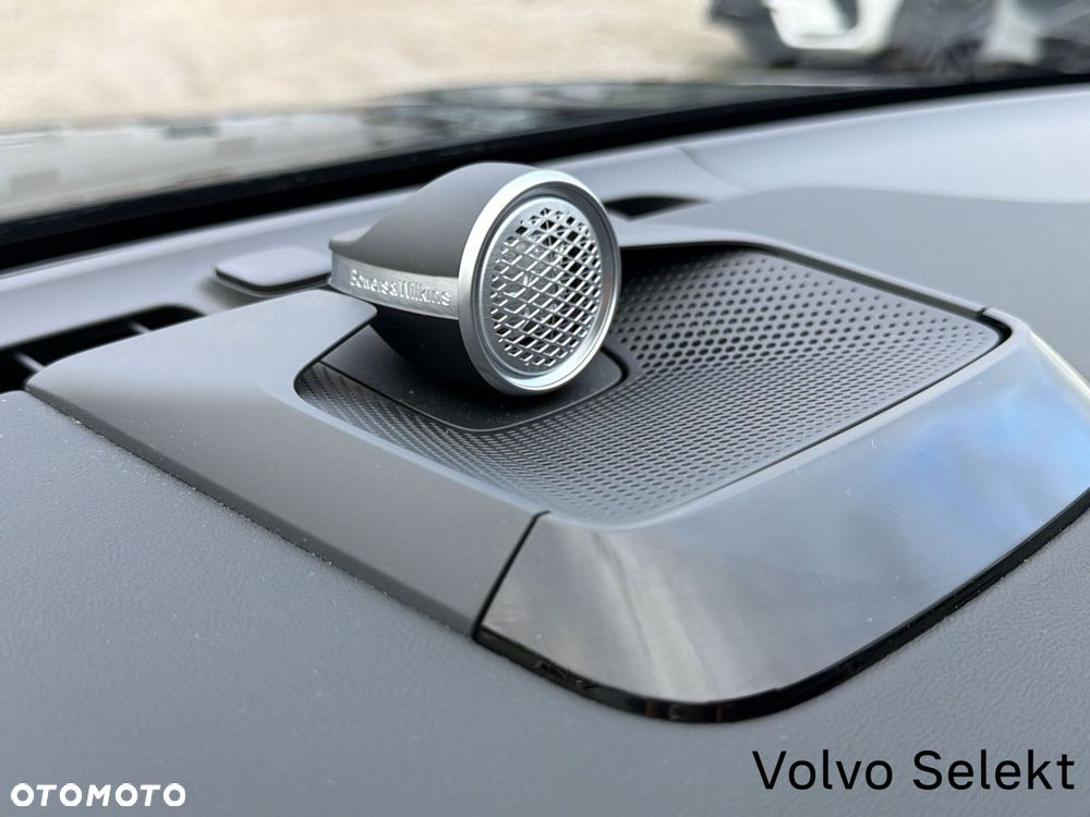 Volvo EX90 - 35