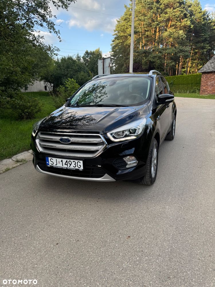 Ford Kuga 1.5 EcoBoost 2x4 Titanium - 4