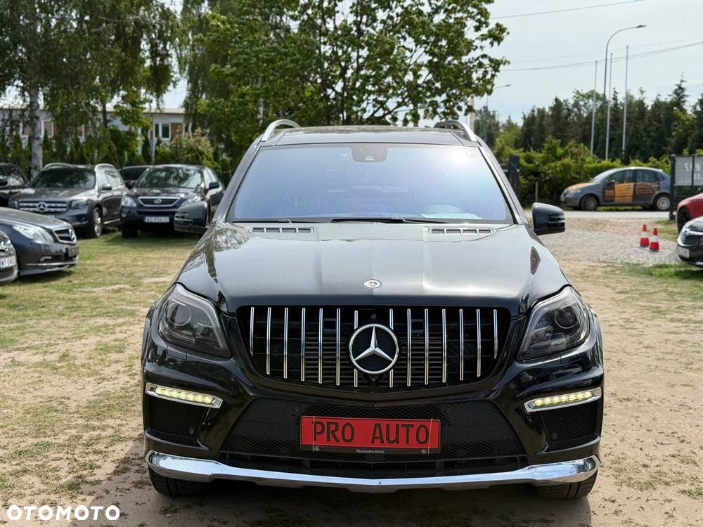 Mercedes-Benz GL 350 BlueTEC 4-Matic - 2