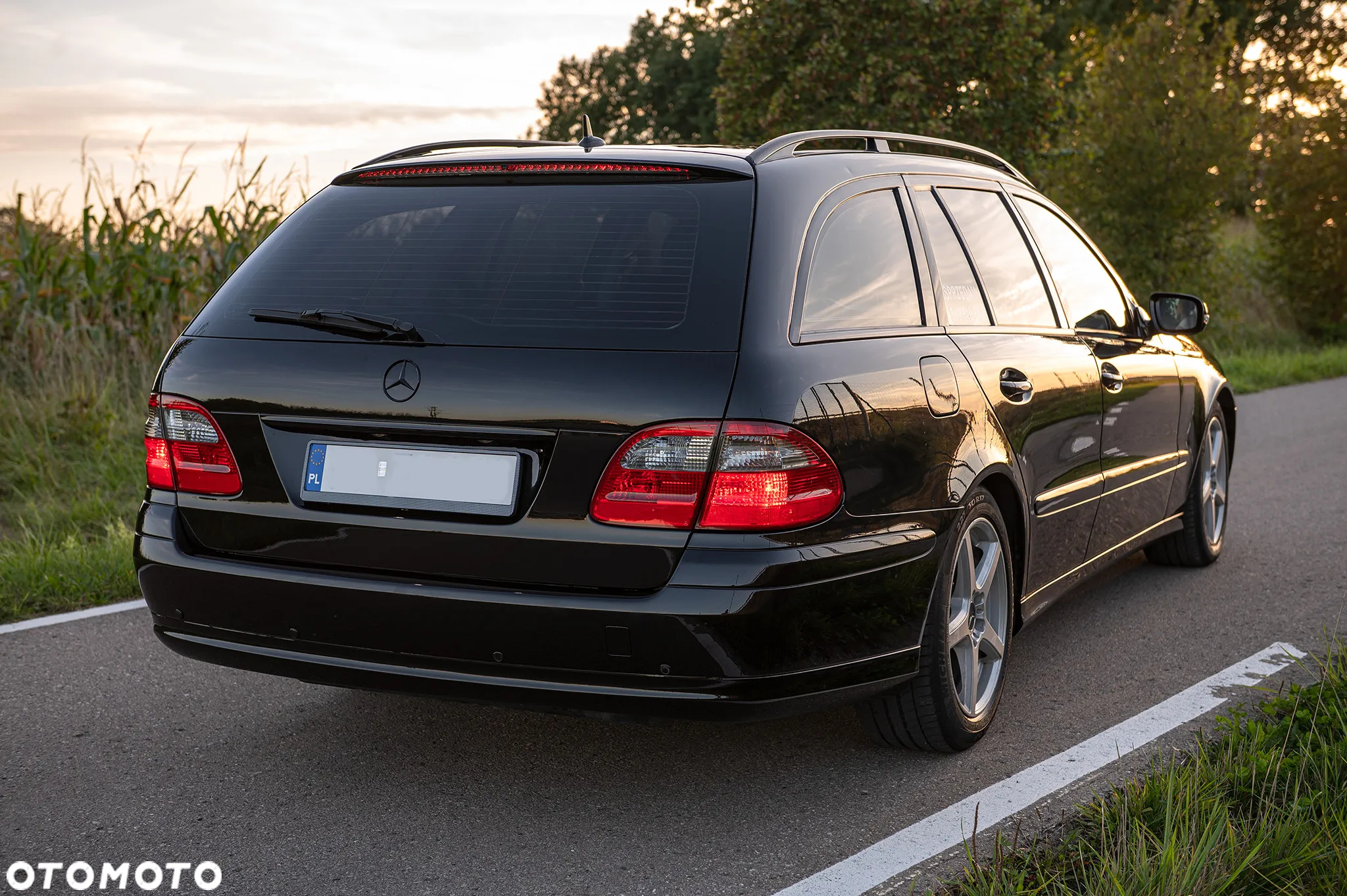 Mercedes-Benz Klasa E ver-220-t-cdi-automatik-classic - 4