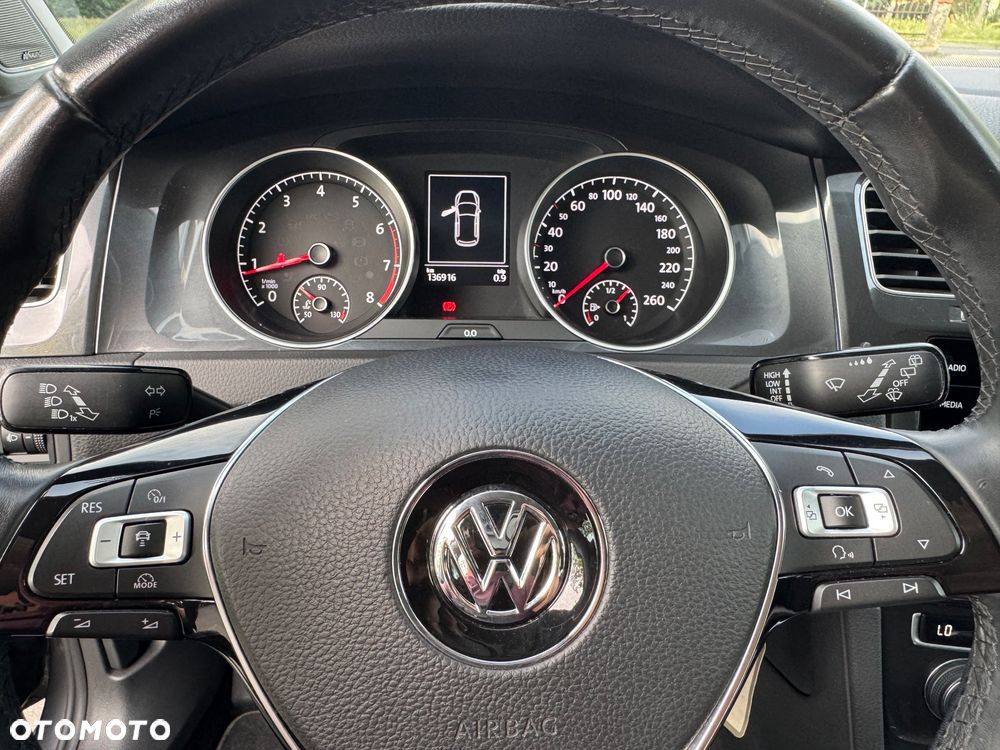 Volkswagen Golf 1.4 TSI Sound - 18