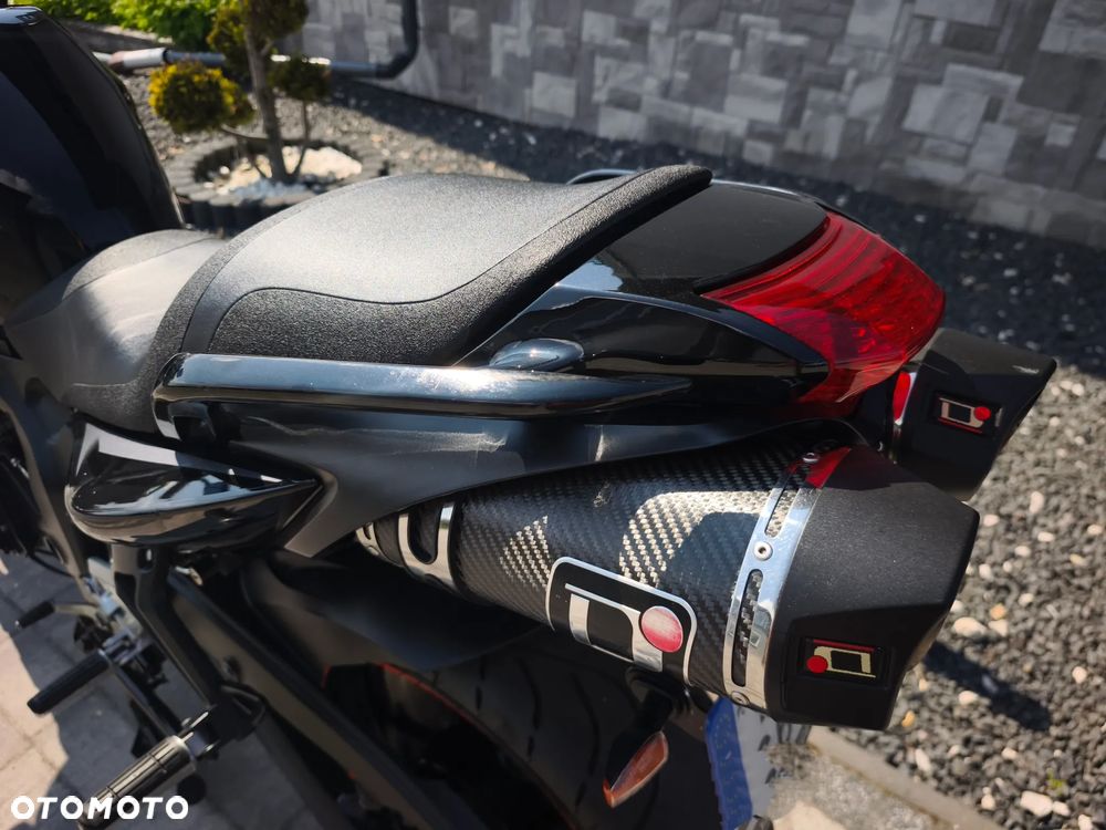 Yamaha FZ6 - 18