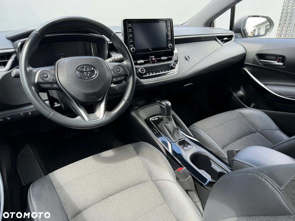 Toyota Corolla 2.0 Hybrid Selection - 11