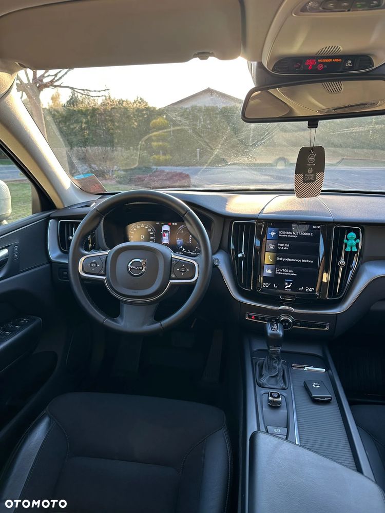 Volvo XC 60 D4 Momentum - 15