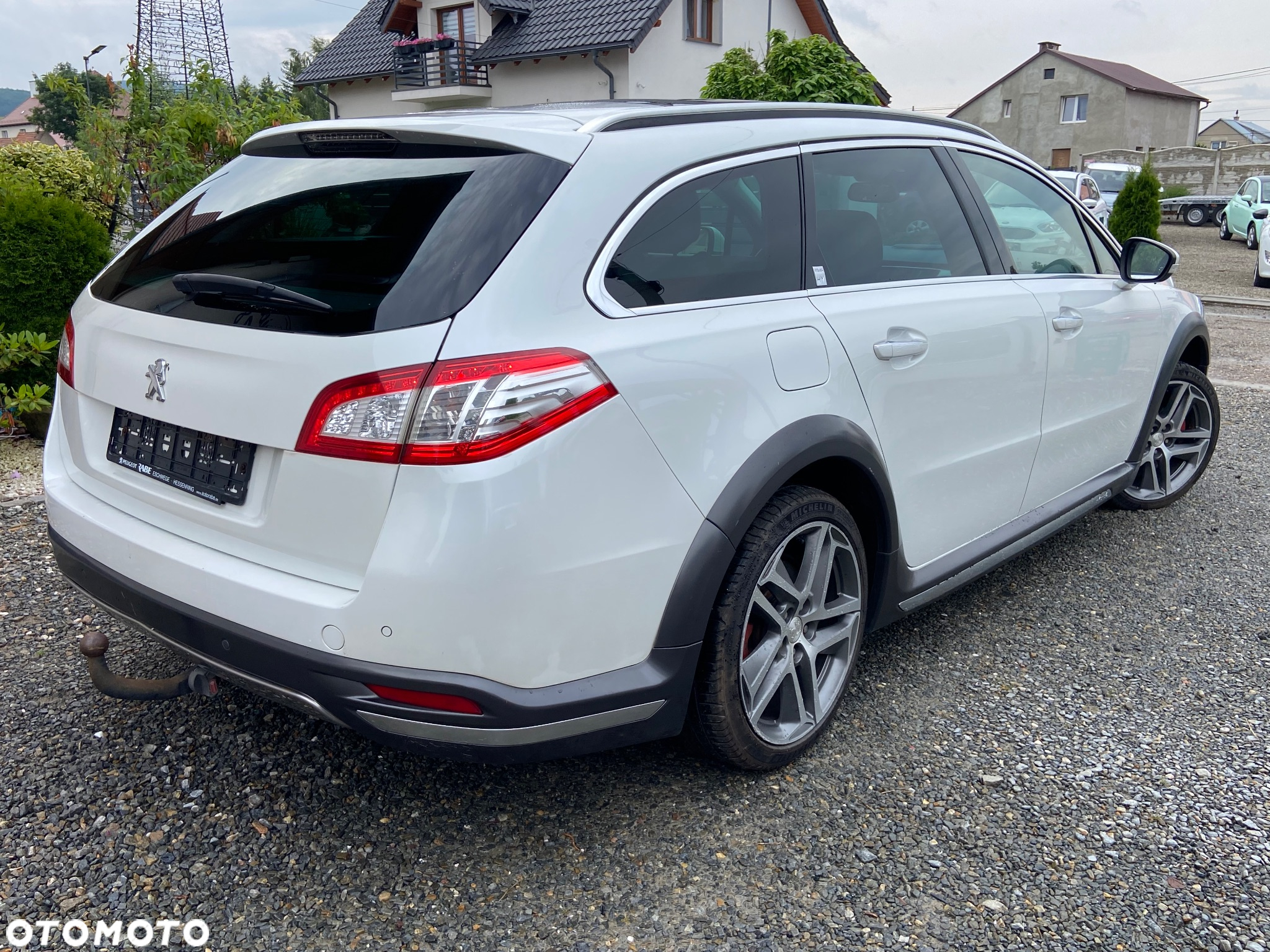 Peugeot 508 RXH 2.0 HDi HYbrid4 - 5
