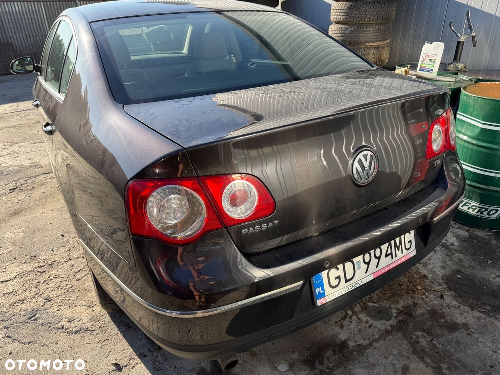 Volkswagen Passat 1.4 TSI Comfortline - 4