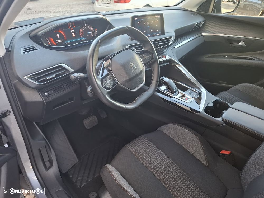 Peugeot 3008 PureTech 130 Stop & Start GPF EAT8 Active Business-Pack - 31