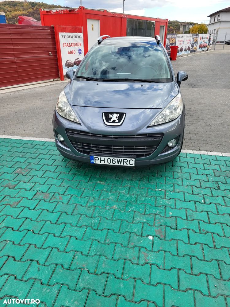 Peugeot 207 90 HDi FAP (Blue Lion) Premium - 1