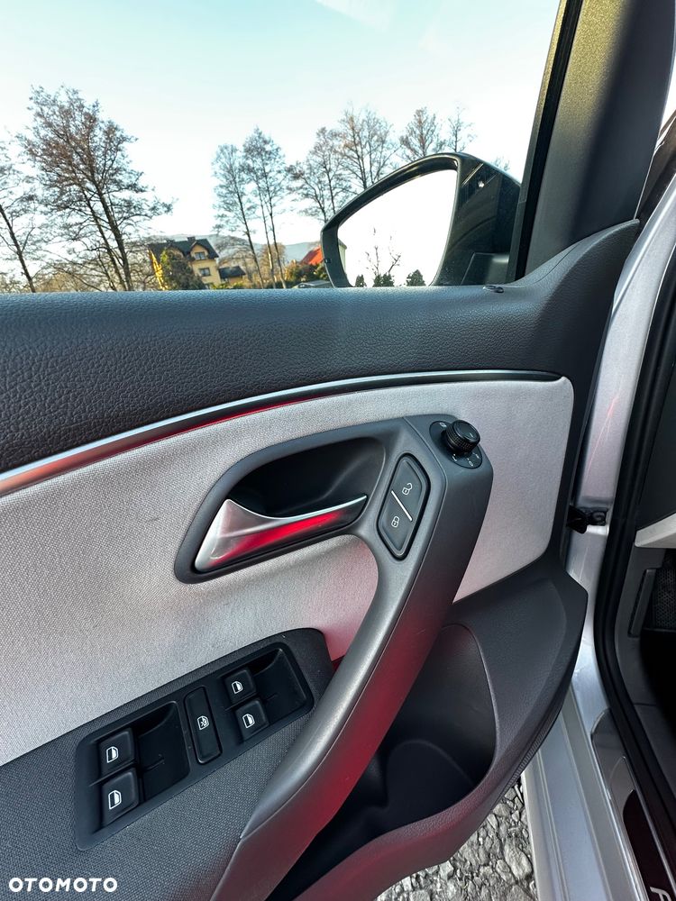 Volkswagen Polo 1.4 TDI BlueMotion - 11