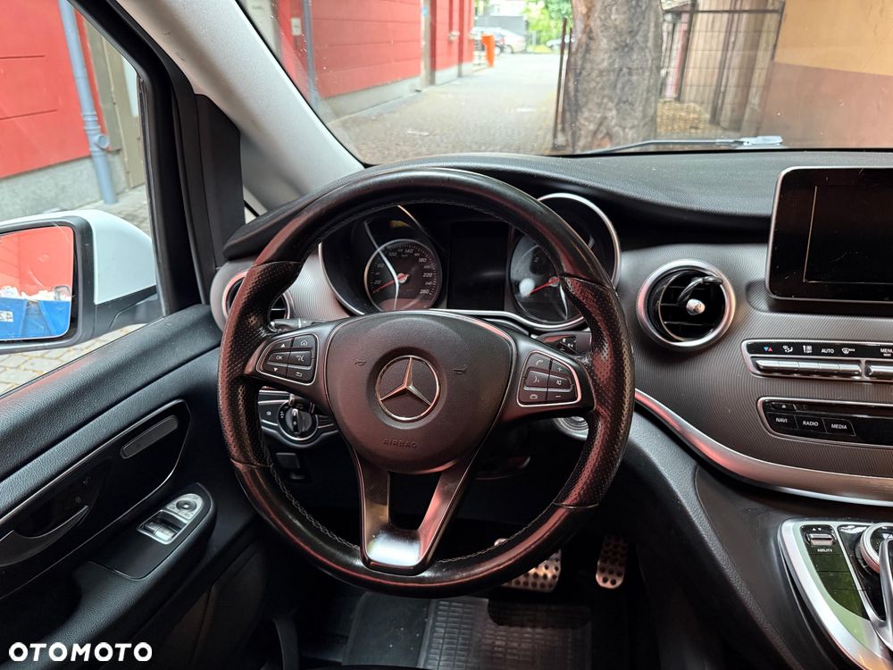 Mercedes-Benz Klasa V 250 (BlueTEC) d Avantgarde 7G-Tronic (d³ugi) - 11