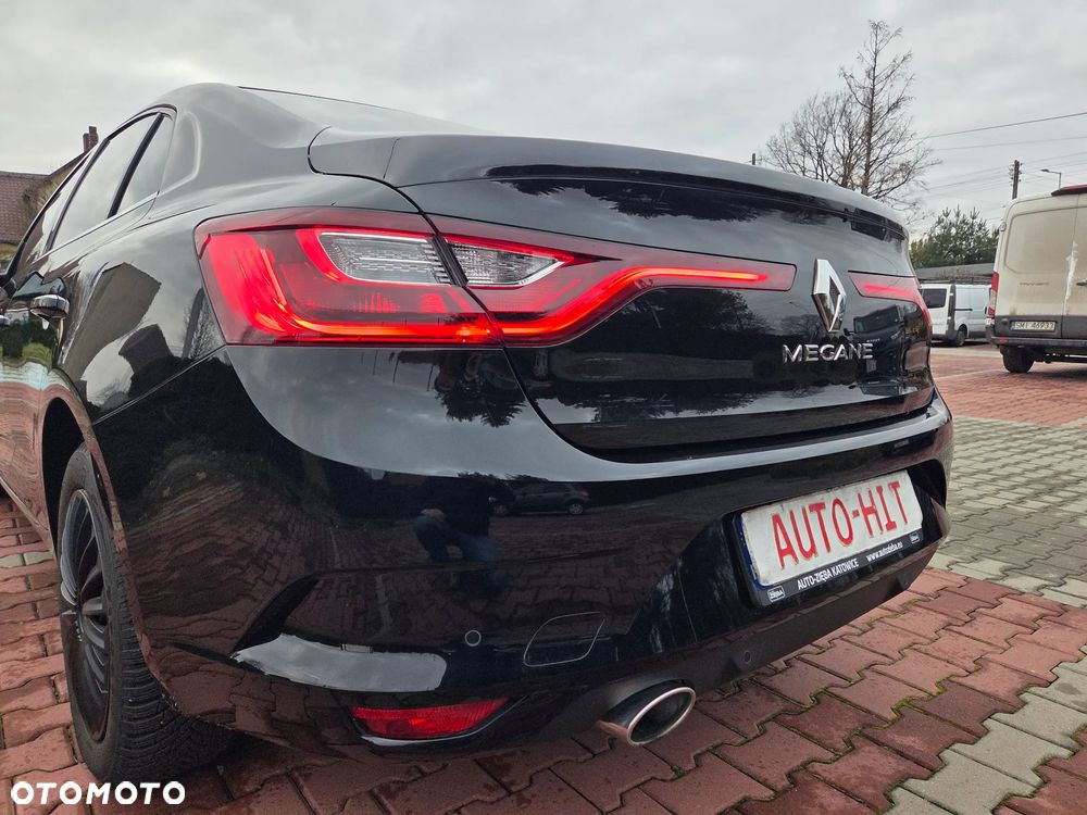 Renault Megane 1.5 Blue dCi Intens - 11