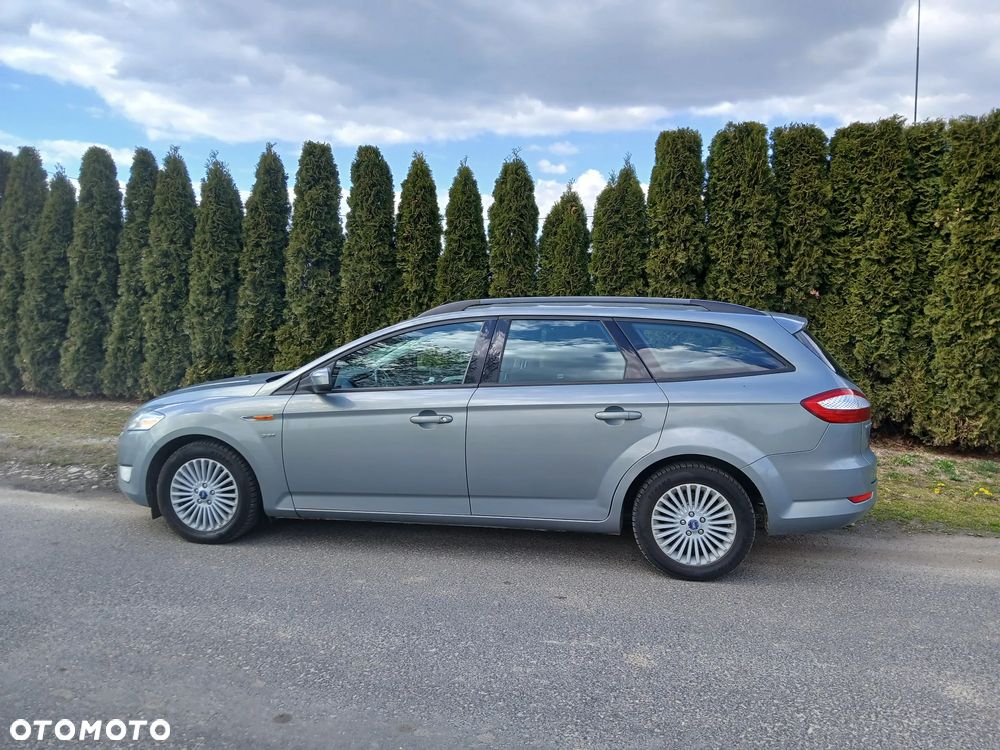 Ford Mondeo 2.5 Titanium - 15