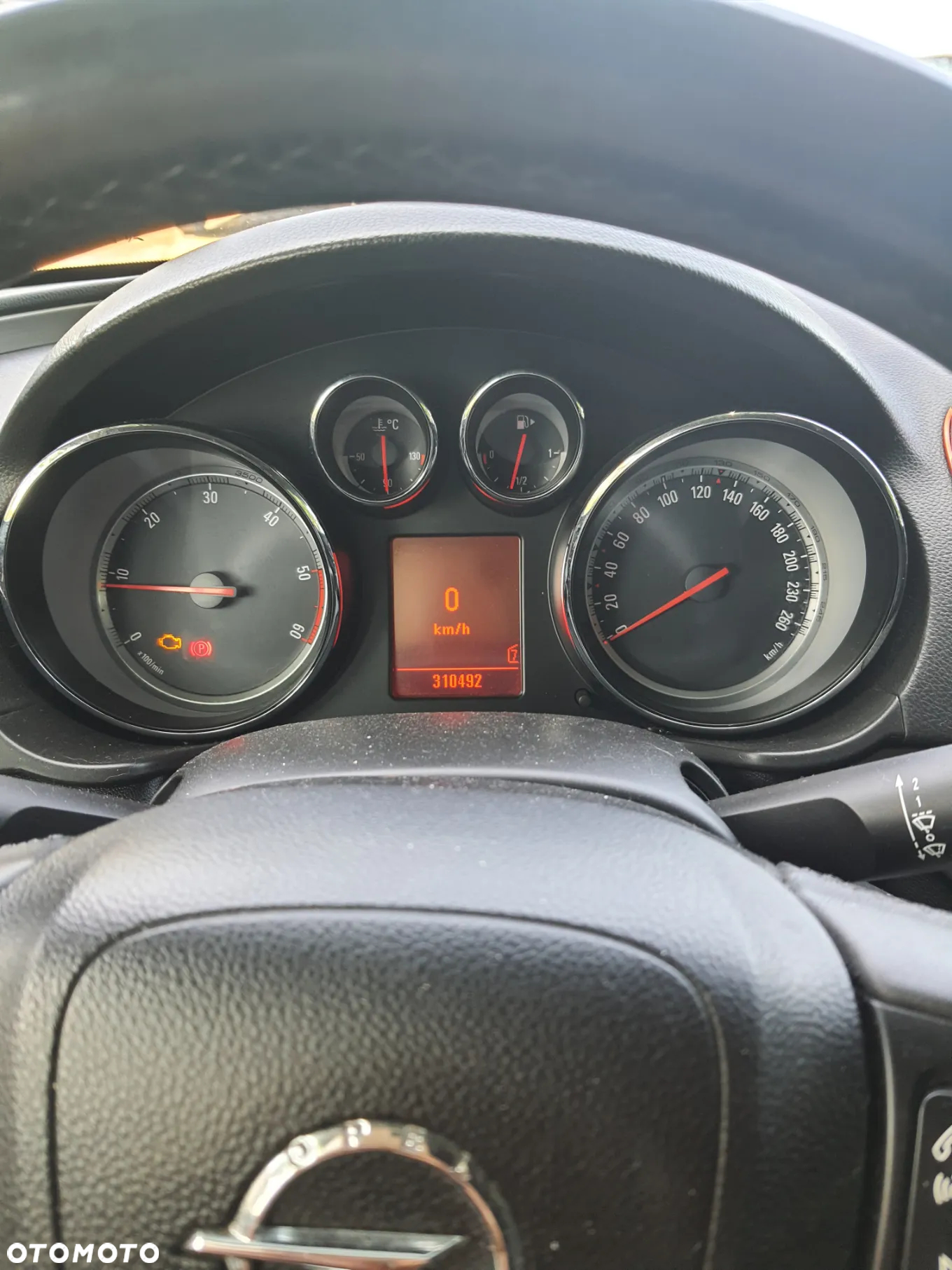 Opel Insignia 2.0 CDTI - 9