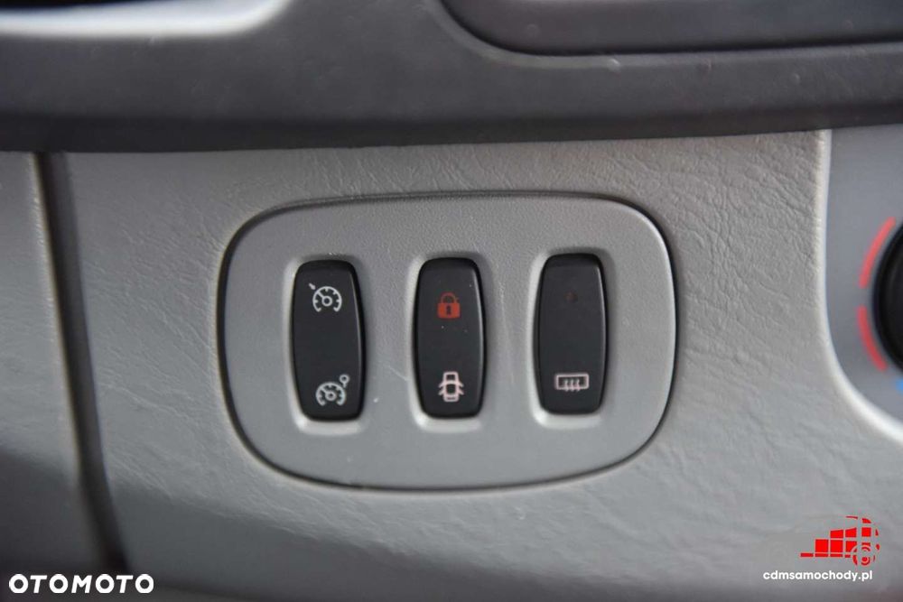 Opel Vivaro - 28