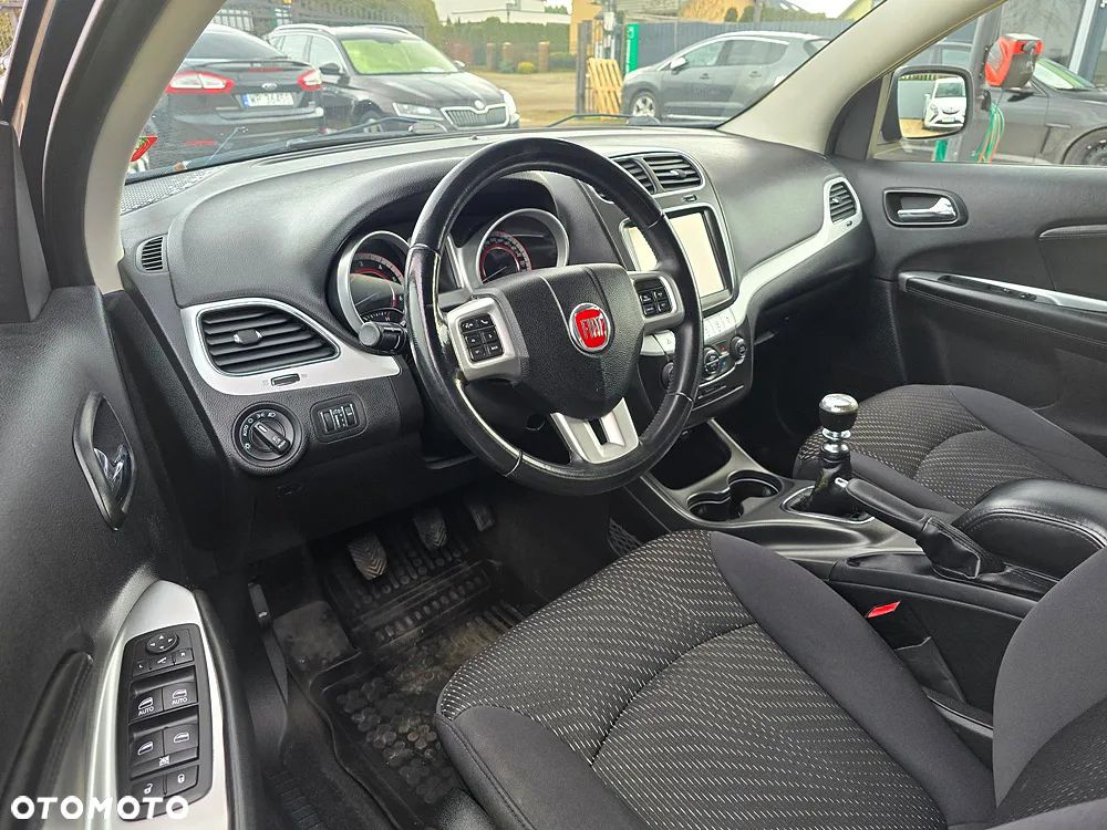 Fiat Freemont 2.0 Multijet Urban - 25