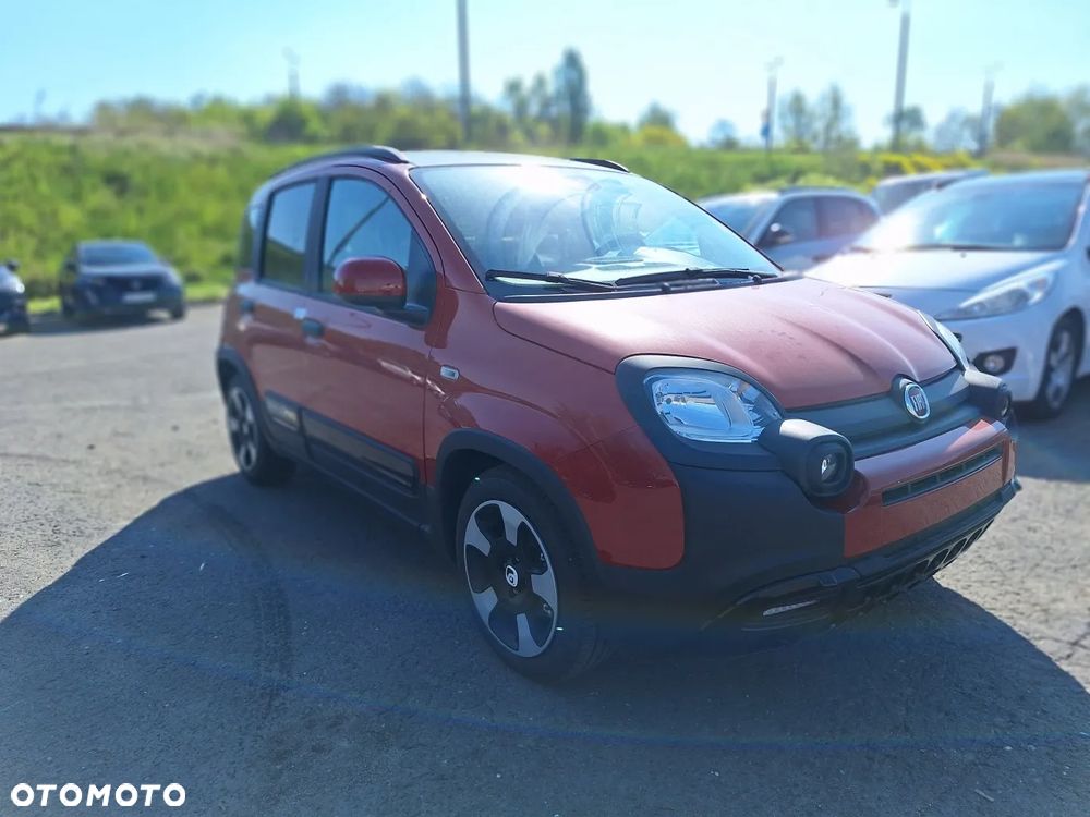 Fiat Panda 1.0 Hybrid Cross - 2