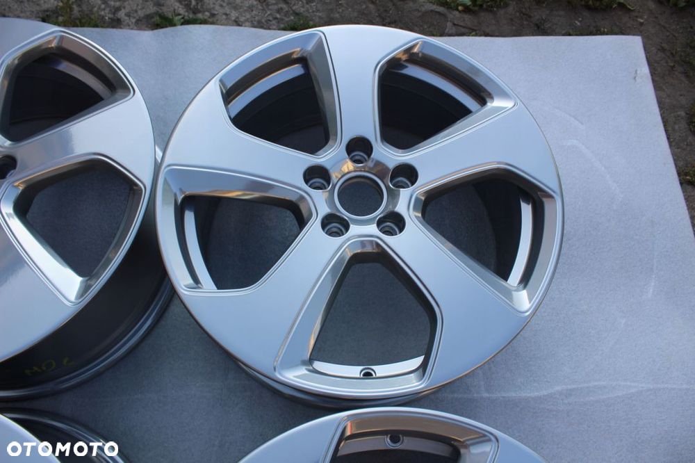 ORYG. VW GOLF R R-LINE AUSTIN 18 GTI GTD 5G0 - 4