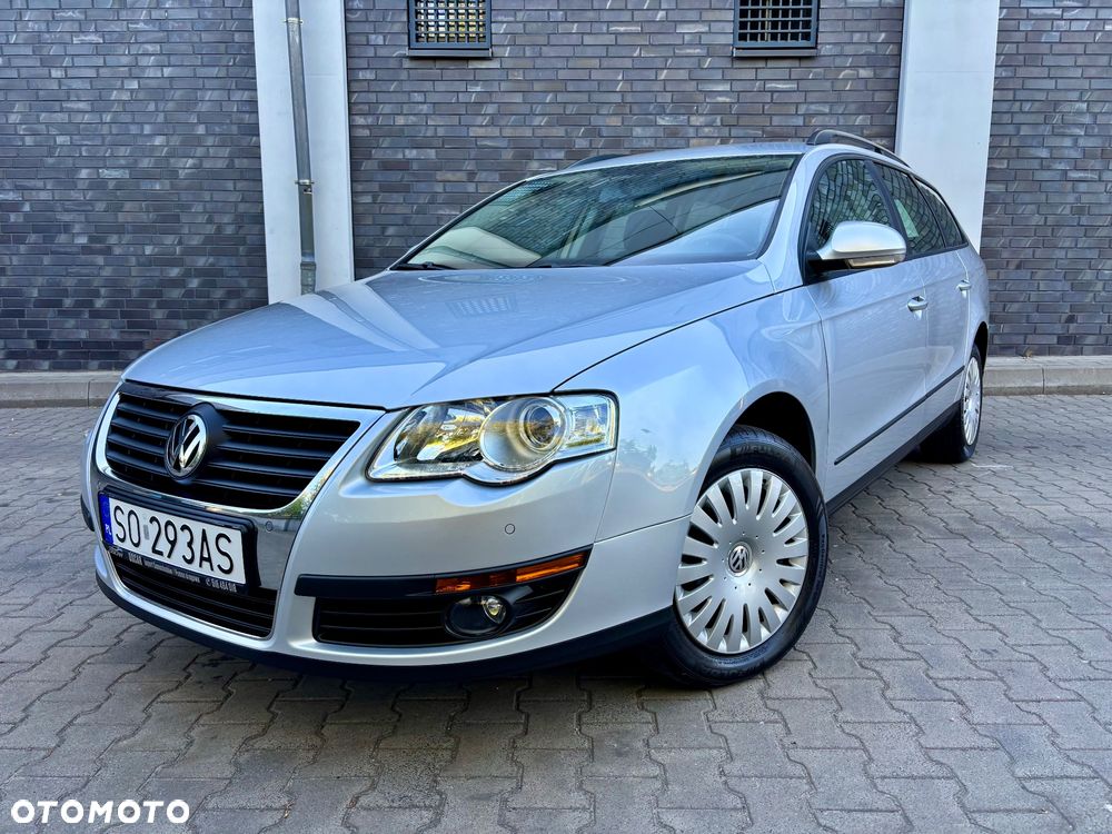 Volkswagen Passat 2.0 TDI Trendline DSG - 29