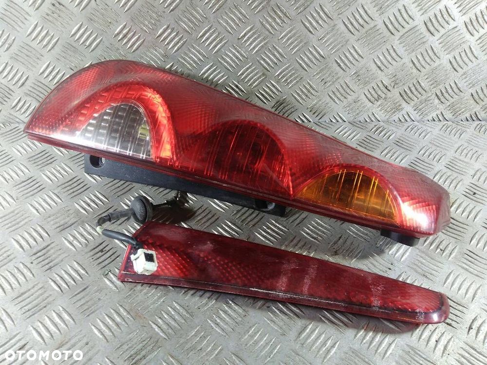 LAMPA LEWA TYLNA NISSAN NOTE - 1