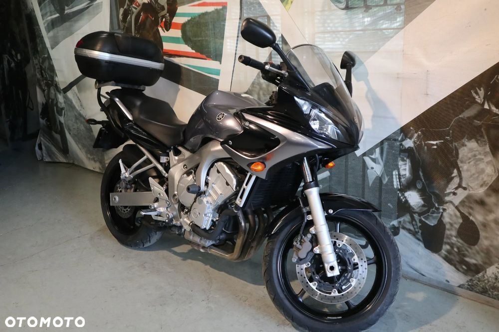 Yamaha FZ6