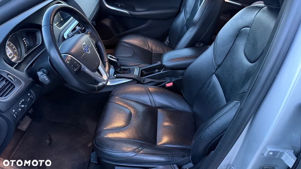 Volvo V40 D4 Drive-E Summum - 12