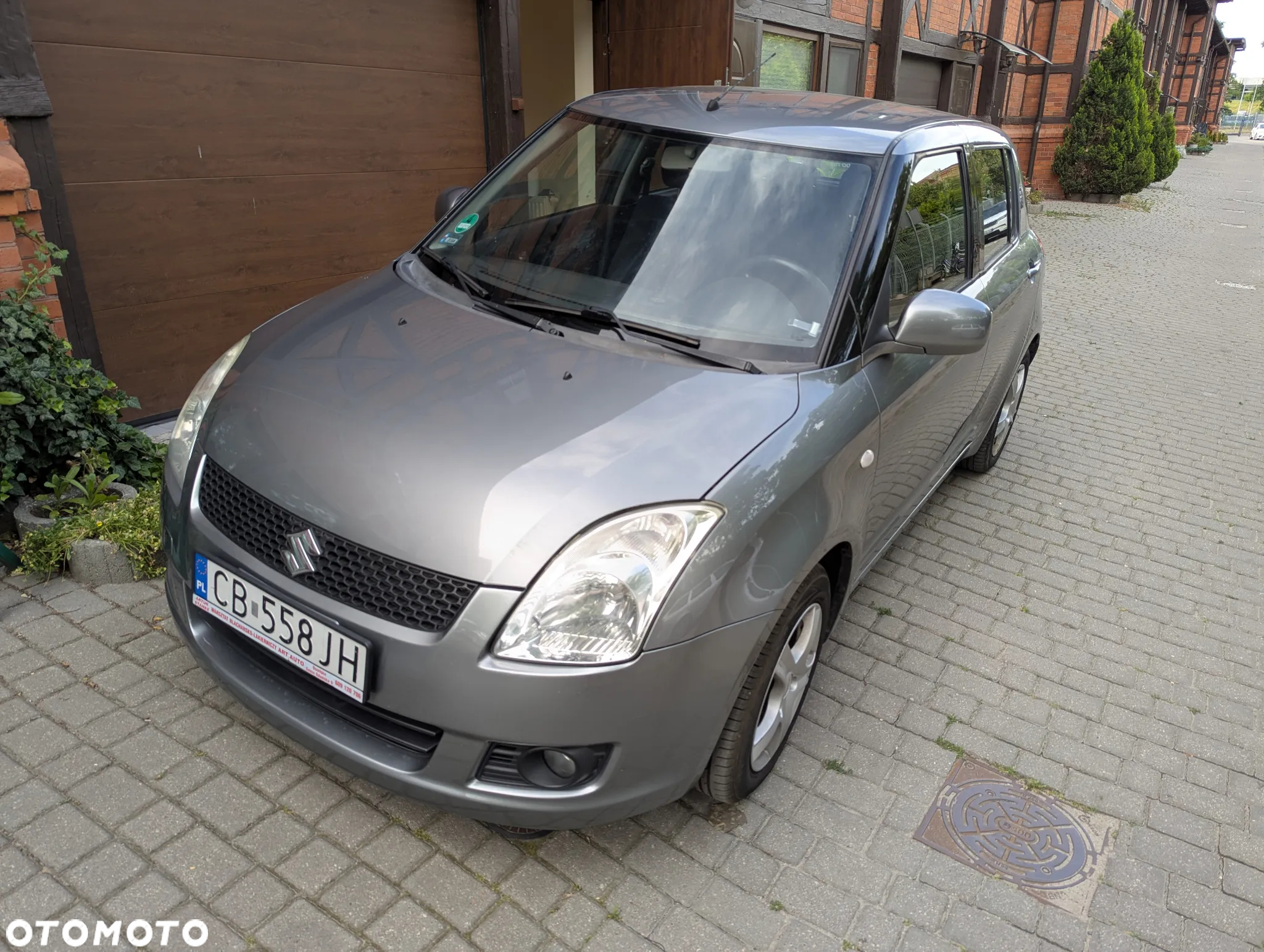 Suzuki Swift - 2