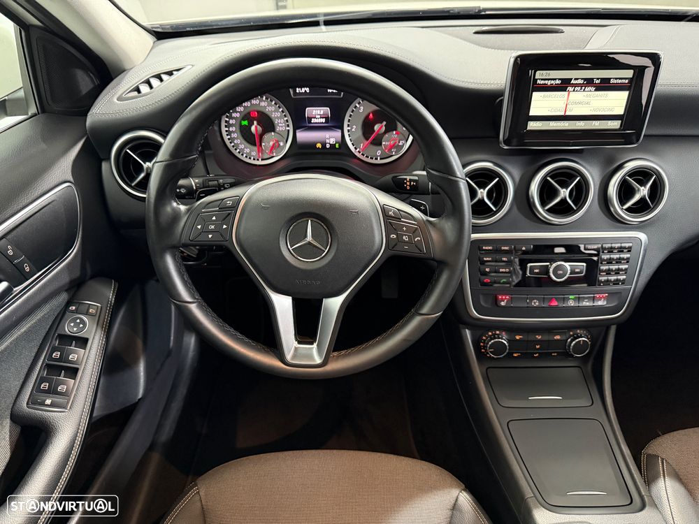 Mercedes-Benz A 180 d Urban Aut. - 21