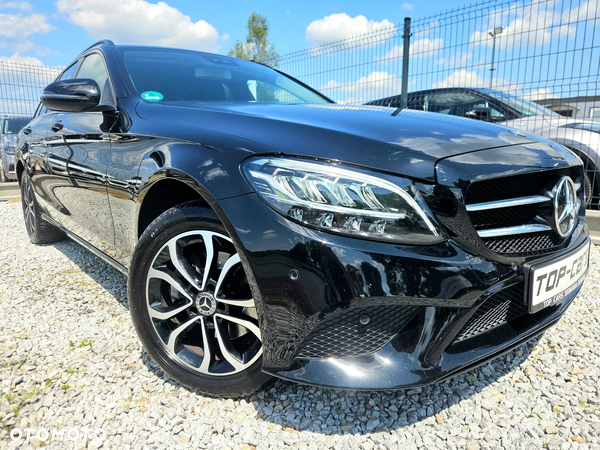 Mercedes-Benz Klasa C 220 d 4MATIC 9G-TRONIC