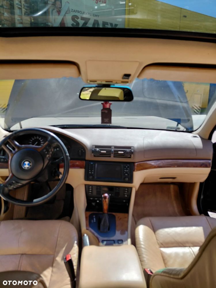 BMW Seria 5 - 13