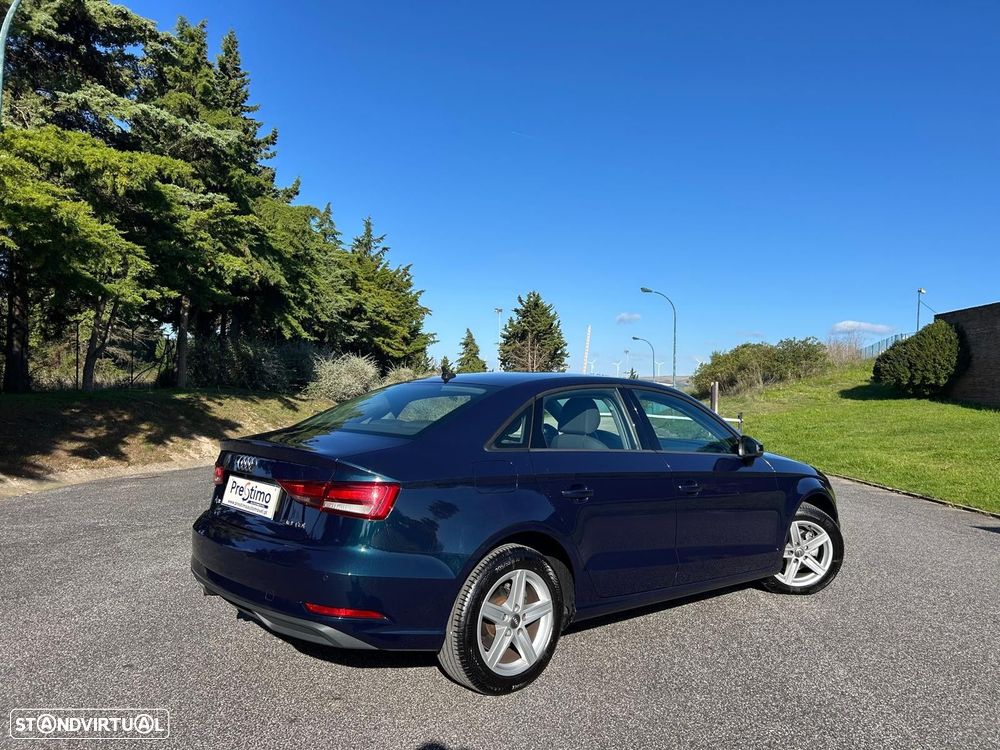 Audi A3 Limousine 30 TDI Design - 5