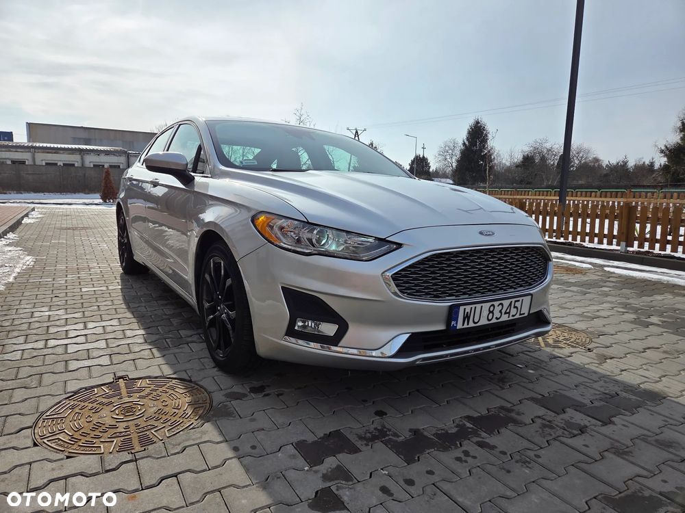 Ford Fusion - 7