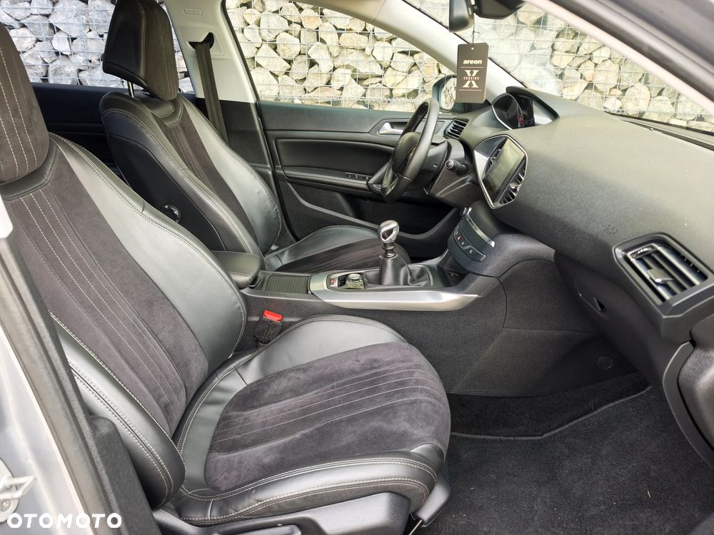Peugeot 308 BlueHDi 120 Stop & Start Allure - 9